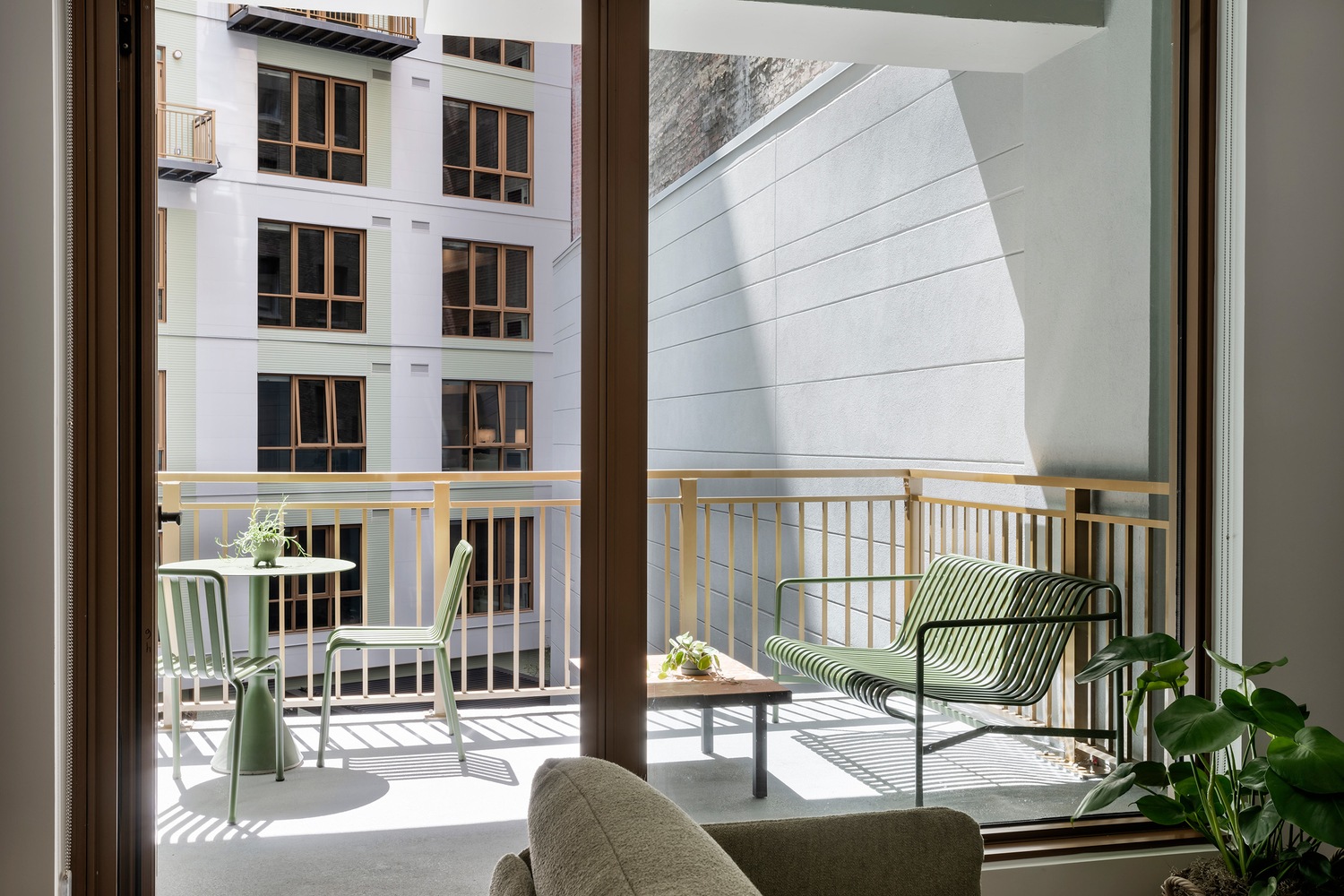 ROOST White House One Bedroom Balcony
